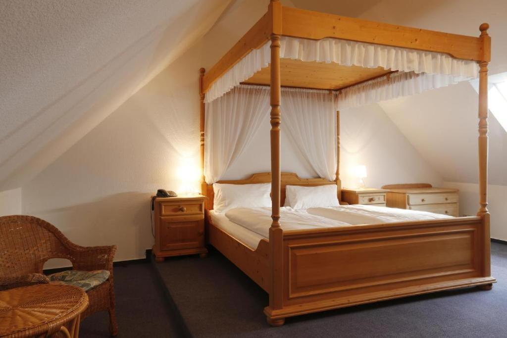 Hotel Luettje Burg Luetjenburg Luaran gambar